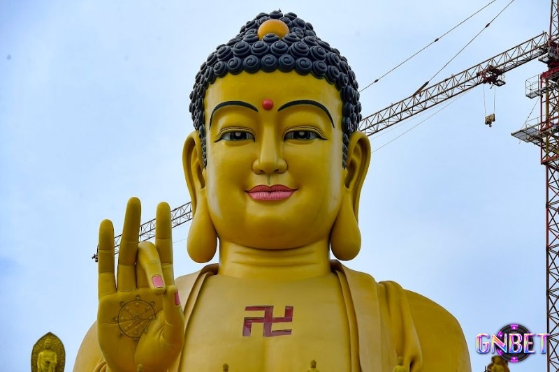 Chiêm bao thấy tượng phật chứa đựng dự báo tương lai 