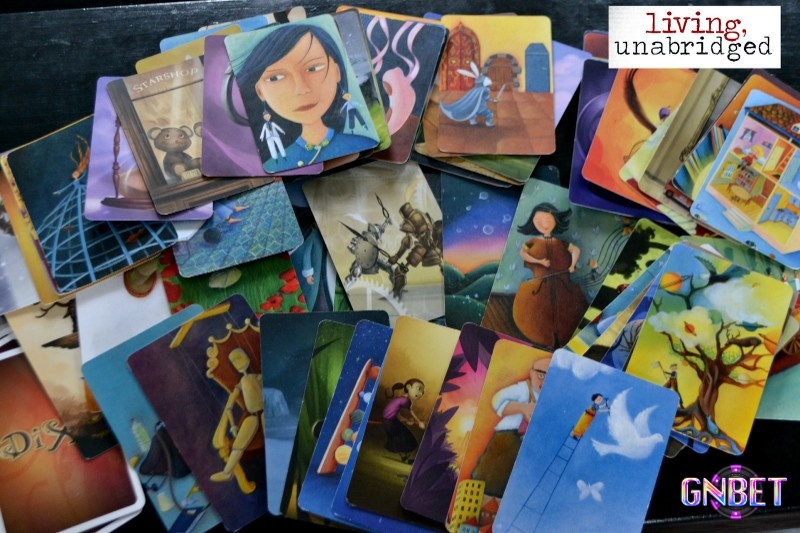 Bảng điểm được cập nhật sau mỗi vòng khi mọi người kiểm tra phiếu bầu và cộng điểm