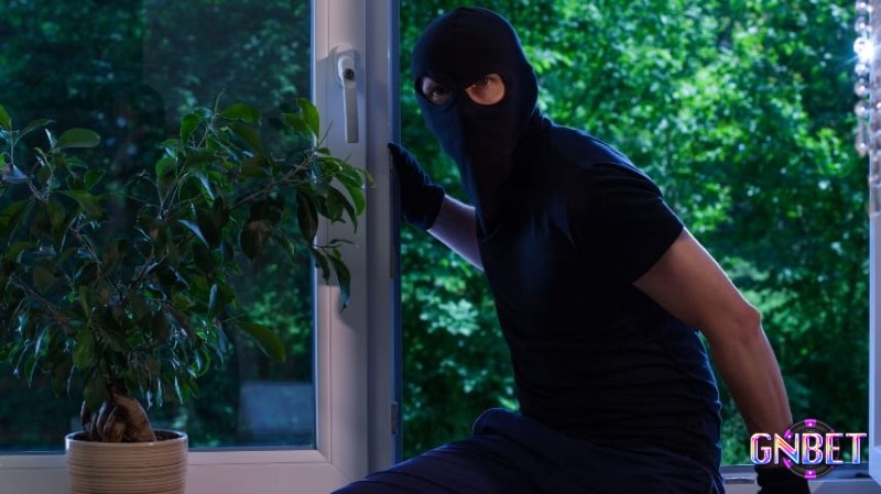 Mơ thấy trộm vào ban đêm thể hiện những lo lắng và bất an trong tâm trí bạn